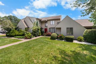 29 Seacove Lane, South Jamesport, NY 11901