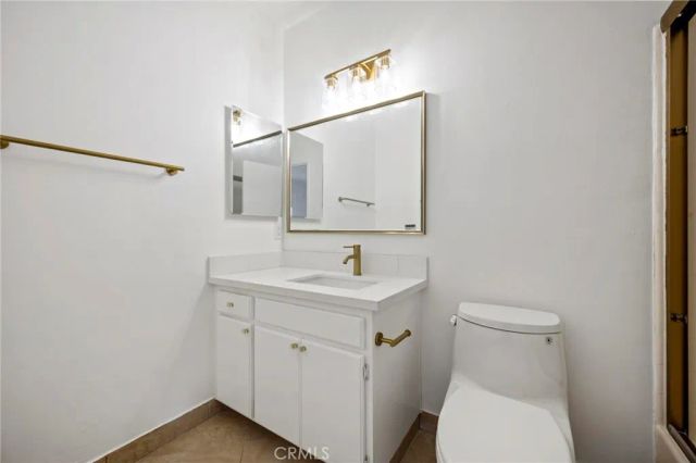 19018 Sherman Way 106, Reseda, CA 91335