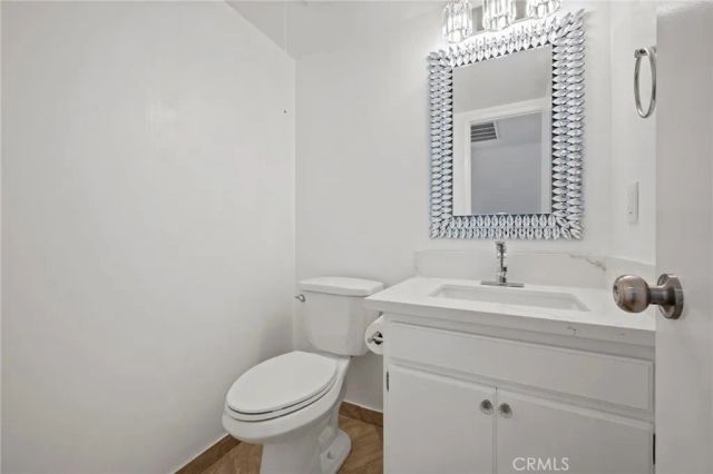 19018 Sherman Way 106, Reseda, CA 91335