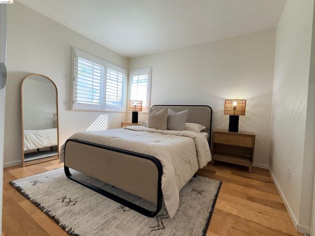 166 Catalina Drive, Hercules, CA 94547