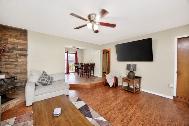 5176 NE 5th Street, Des Moines, IA 50313