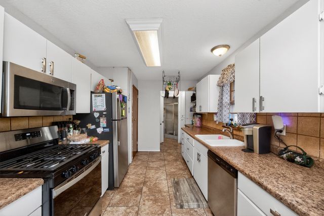 5176 NE 5th Street, Des Moines, IA 50313