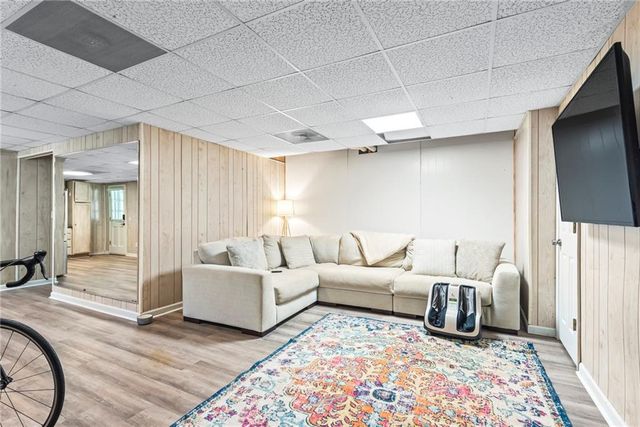 3201 Lakeridge SE Drive, Marietta, GA 30067