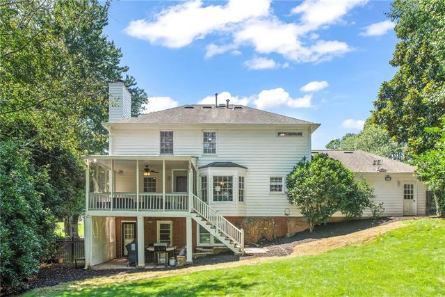 3201 Lakeridge SE Drive, Marietta, GA 30067