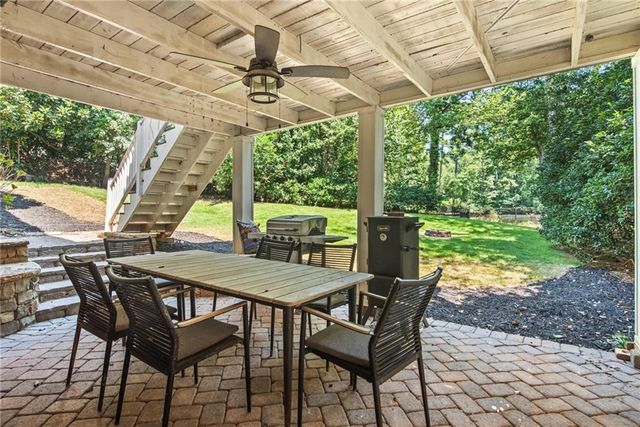 3201 Lakeridge SE Drive, Marietta, GA 30067