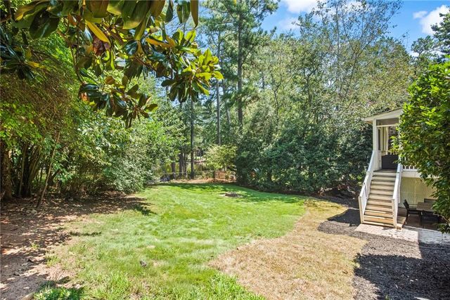 3201 Lakeridge SE Drive, Marietta, GA 30067