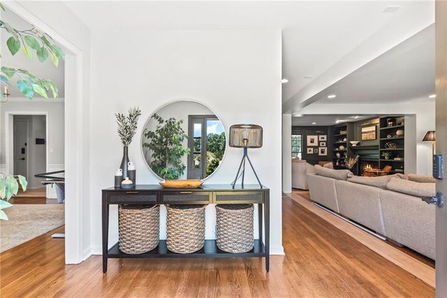 3201 Lakeridge SE Drive, Marietta, GA 30067