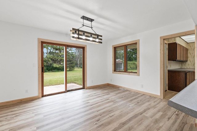 1529 LAKEVIEW DRIVE, Green Bay, WI 54313