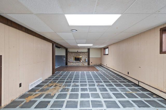 1529 LAKEVIEW DRIVE, Green Bay, WI 54313