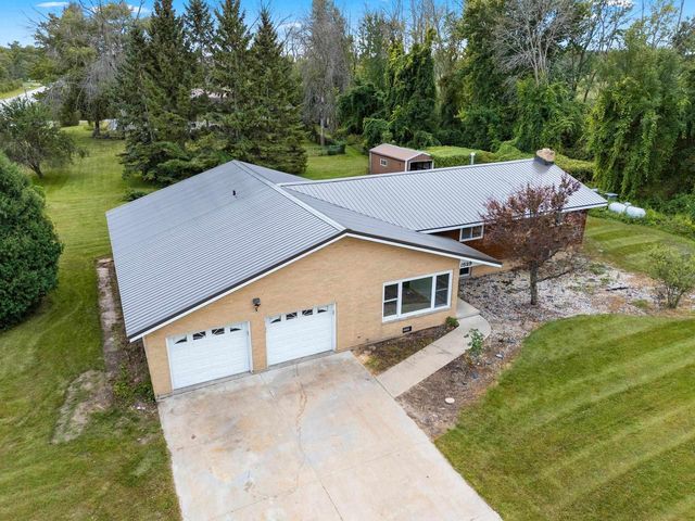 1529 LAKEVIEW DRIVE, Green Bay, WI 54313