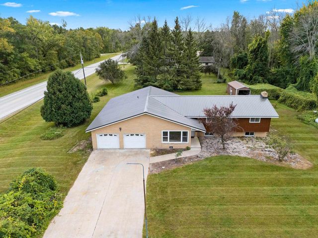 1529 LAKEVIEW DRIVE, Green Bay, WI 54313