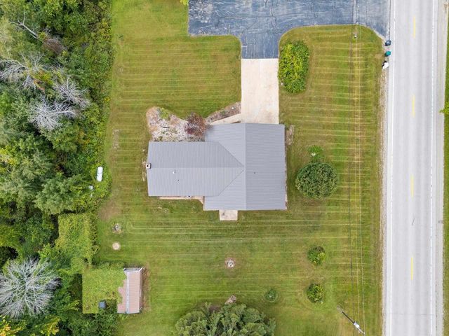 1529 LAKEVIEW DRIVE, Green Bay, WI 54313