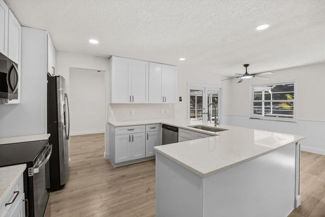 218 Las Palmas Street, Royal Palm Beach, FL 33411