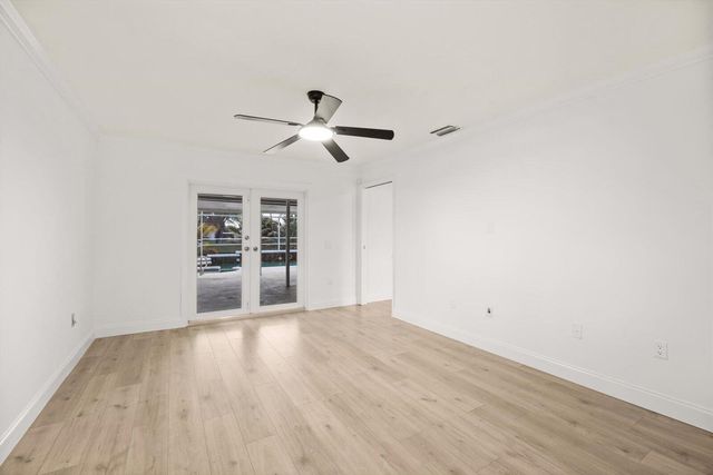 218 Las Palmas Street, Royal Palm Beach, FL 33411