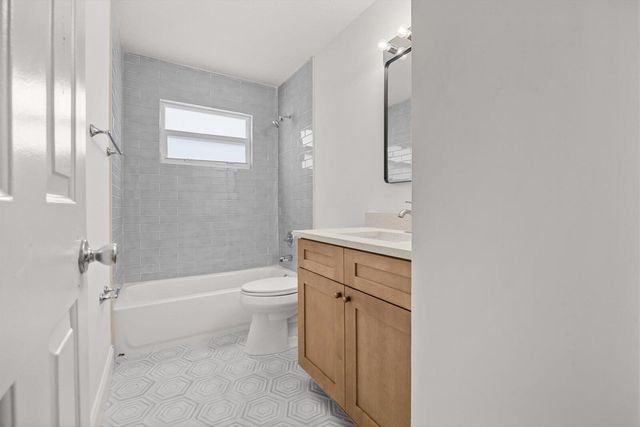 218 Las Palmas Street, Royal Palm Beach, FL 33411