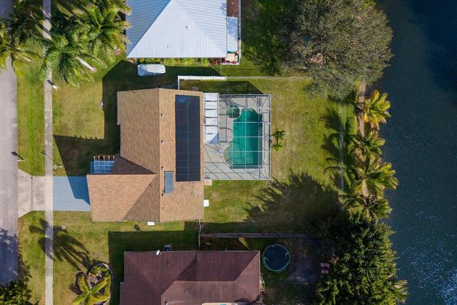 218 Las Palmas Street, Royal Palm Beach, FL 33411