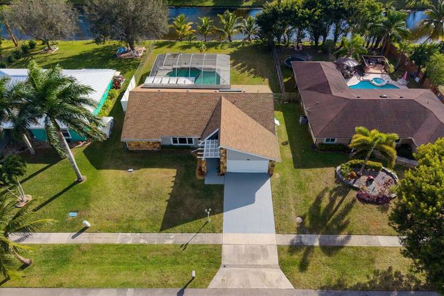 218 Las Palmas Street, Royal Palm Beach, FL 33411