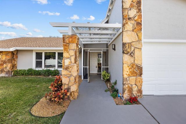 218 Las Palmas Street, Royal Palm Beach, FL 33411