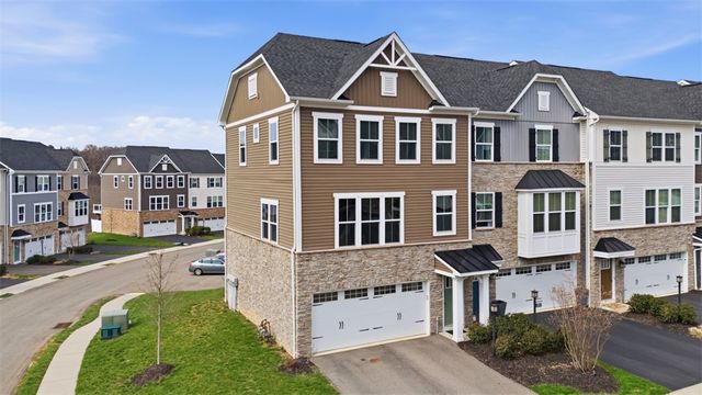 200 Olivia Way, Ross Twp, PA 15237