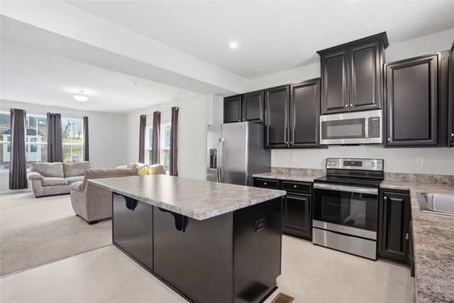 200 Olivia Way, Ross Twp, PA 15237