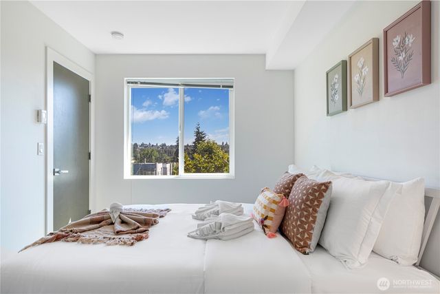 1546 Sturgus Avenue S, Seattle, WA 98144