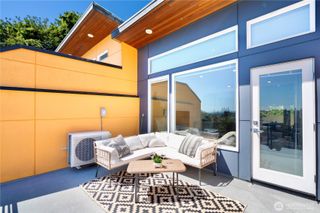 1546 Sturgus Avenue S, Seattle, WA 98144