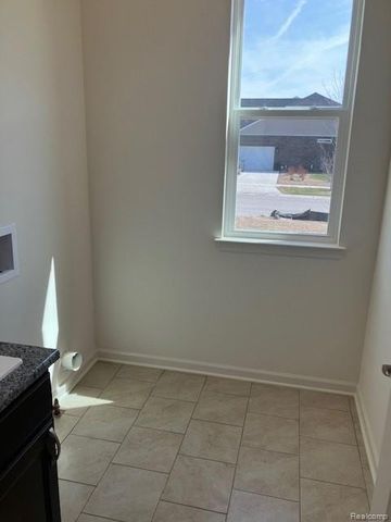 1873 Elizabeth Lane, Ypsilanti, MI 48198