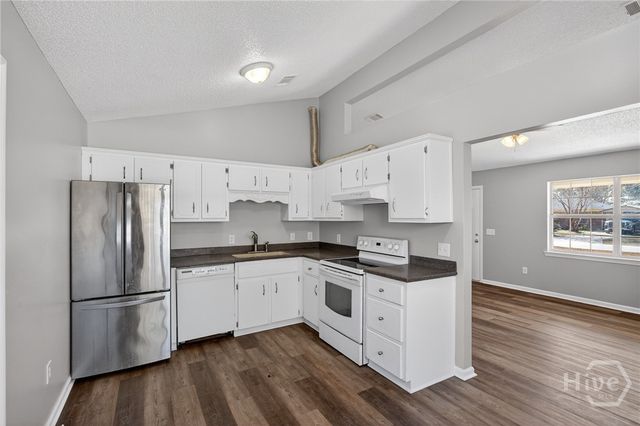 139 Sheila Drive, Hinesville, GA 31313