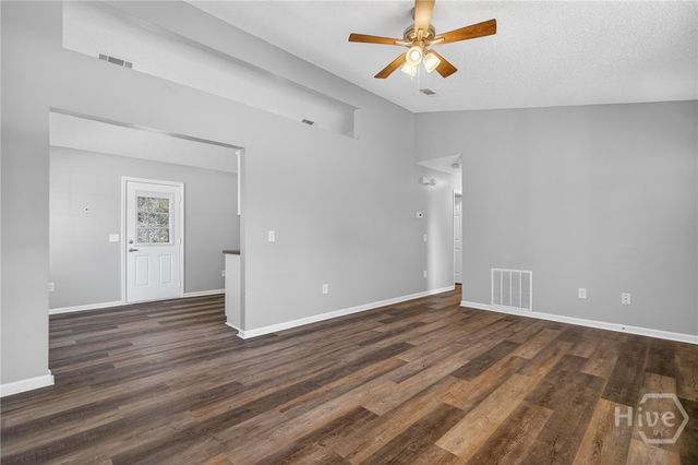 139 Sheila Drive, Hinesville, GA 31313