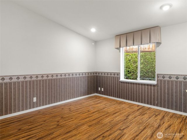 5730 89 Street E #4, Puyallup, WA 98371