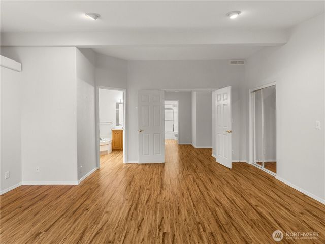 5730 89 Street E #4, Puyallup, WA 98371