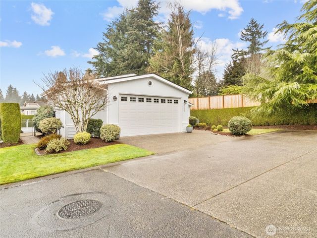 5730 89 Street E #4, Puyallup, WA 98371