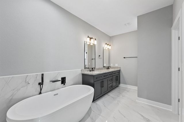 7704 Sealey Street, Houston, TX 77088