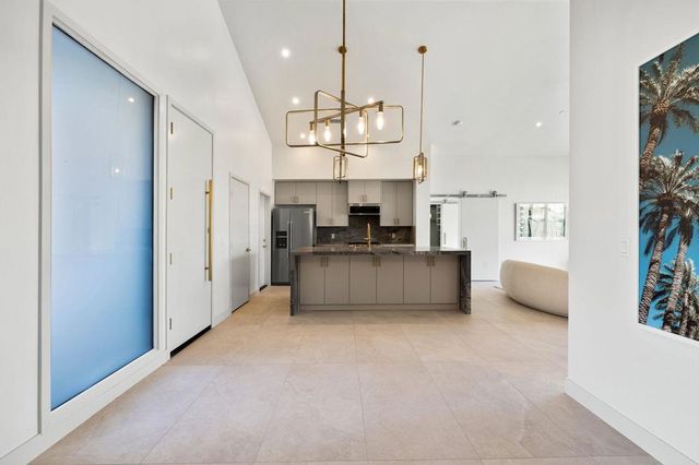 76718 Kentucky Avenue, Palm Desert, CA 92211