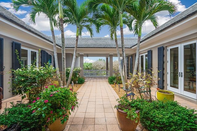 290 Bermuda Bay Lane, Vero Beach, FL 32963