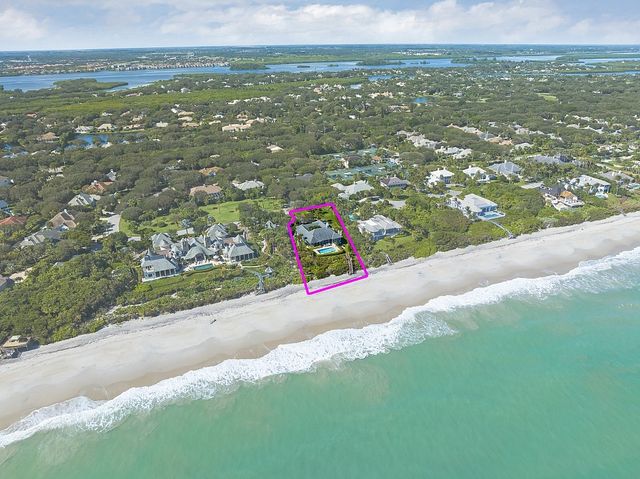 290 Bermuda Bay Lane, Vero Beach, FL 32963