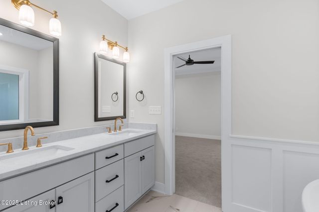 207 Cherry Hill Rd, Pewee Valley, KY 40056