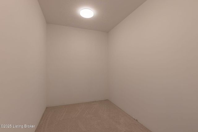 207 Cherry Hill Rd, Pewee Valley, KY 40056