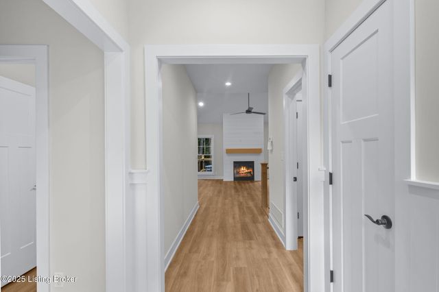 207 Cherry Hill Rd, Pewee Valley, KY 40056