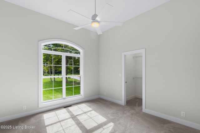 207 Cherry Hill Rd, Pewee Valley, KY 40056