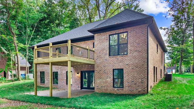 207 Cherry Hill Rd, Pewee Valley, KY 40056