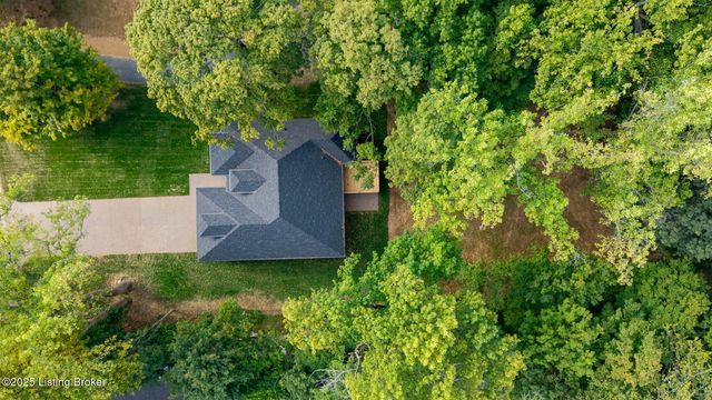 207 Cherry Hill Rd, Pewee Valley, KY 40056