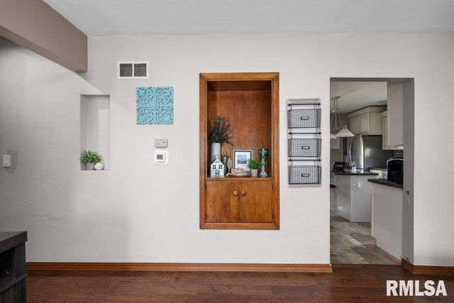 3430 W LOCUST Street, Davenport, IA 52804