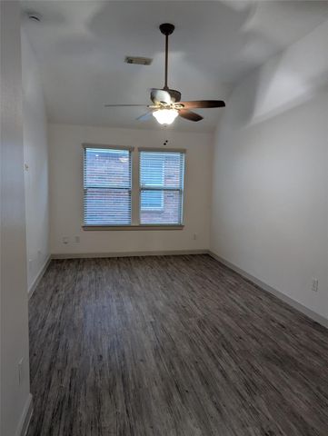 3651 Raintree Village Drive, Katy, TX 77449