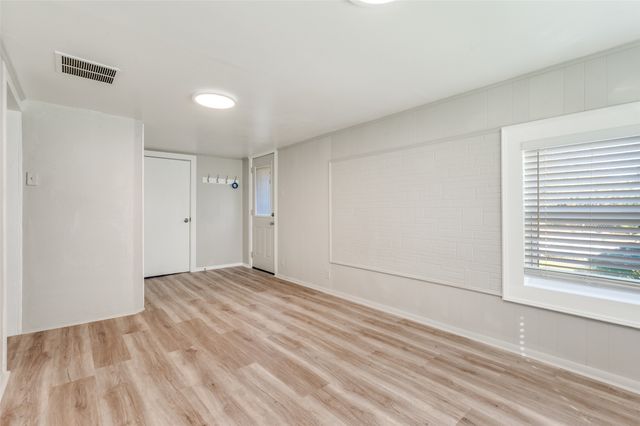 7072 Fm 2153, Aubrey, TX 76227