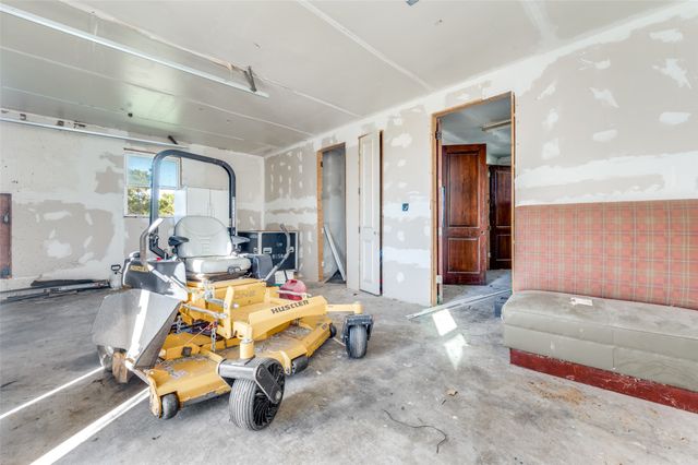 7072 Fm 2153, Aubrey, TX 76227