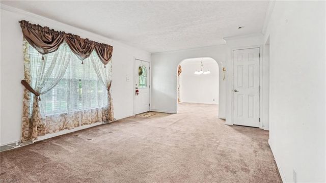 226 Greystone Drive, King, NC 27021