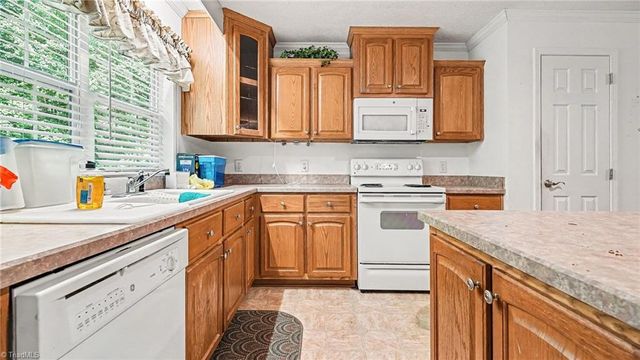226 Greystone Drive, King, NC 27021