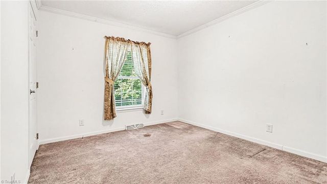226 Greystone Drive, King, NC 27021