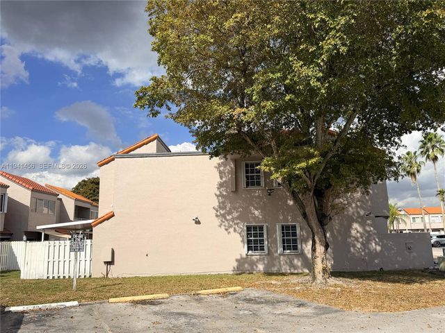 6514 SW 128th Pl 6514, Miami, FL 33183